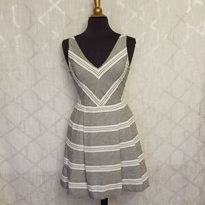 Greylin Dress Womens Small Sleeveless Striped Minimalist Summer